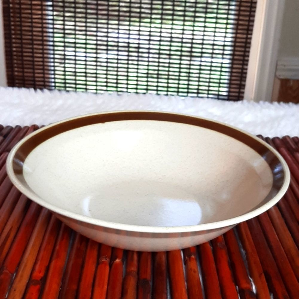 Yamaha stoneware  Made in Japan Vintage Bowl‎ 9InWx4 Deep